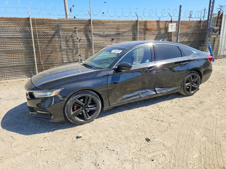 1HGCV1F32JA199121 — 2018 Honda Accord, Боковая часть (Side), фото до ремонта