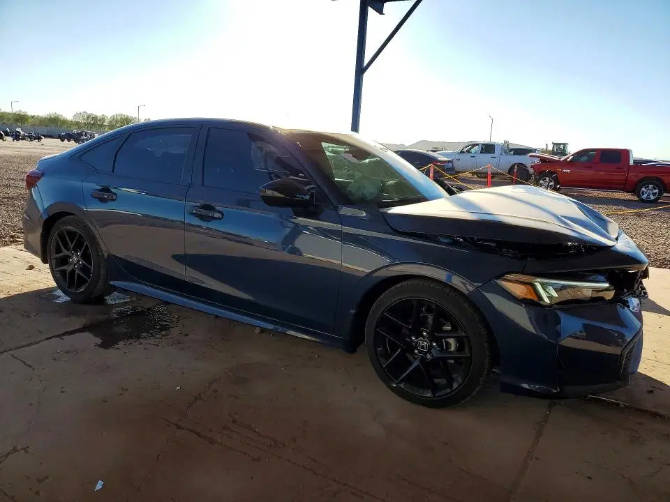 2026 Honda Civic VIN 2HGFE2F55TH517953 фото 4