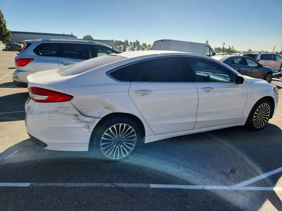 2017 Ford Fusion VIN 3FA6P0H94HR112584 фото 3