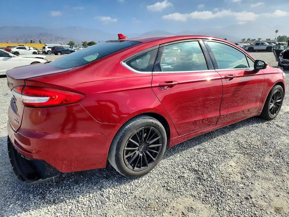 2019 Ford Fusion VIN 3FA6P0LU4KR222120 фото 3