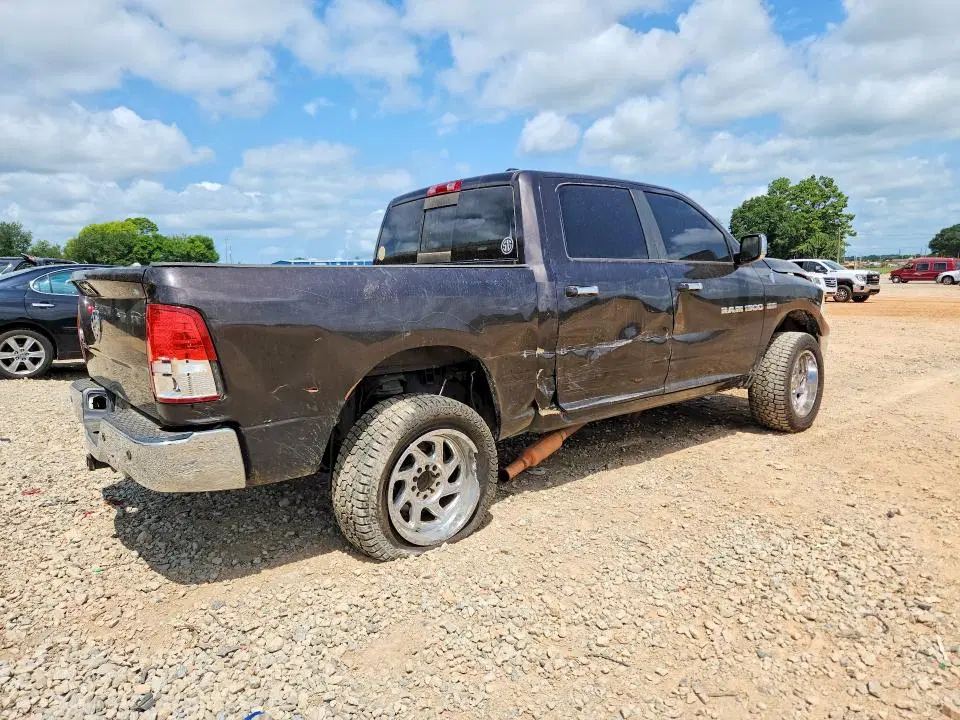 2011 DODGE RAM 1500 VIN 1D7RB1CT3BS582203 фото 3