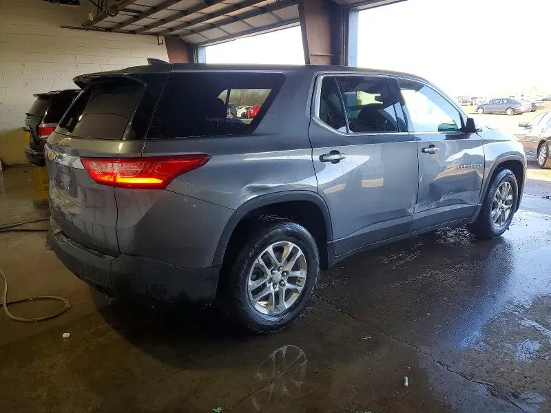 2019 CHEVROLET TRAVERSE VIN 1GNERFKW3KJ214629 фото 3