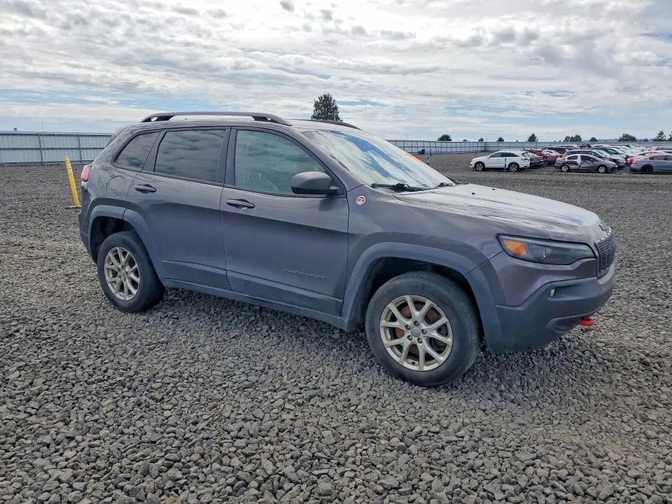2020 Jeep Cherokee VIN 1C4PJMBX9LD517727 фото 4