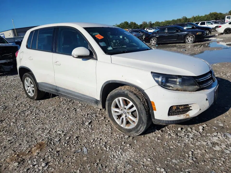 2013 VOLKSWAGEN TIGUAN VIN WVGBV7AX7DW535453 фото 4