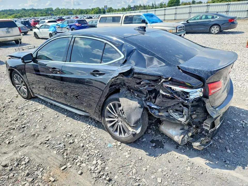 2018 ACURA TLX VIN 19UUB3F71JA001947 фото 2