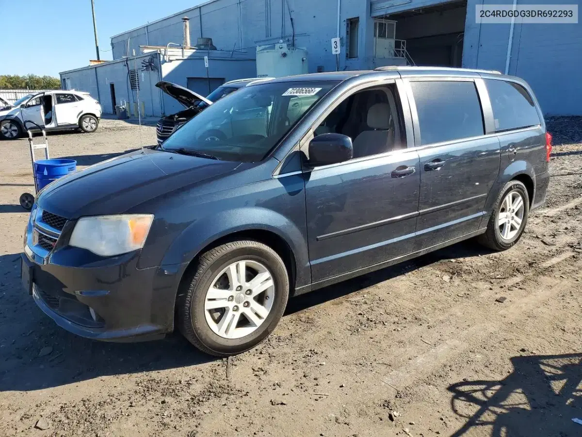 2C4RDGDG3DR692293 — 2013 Dodge Caravan, мелкие вмятины и царапины, фото до ремонта