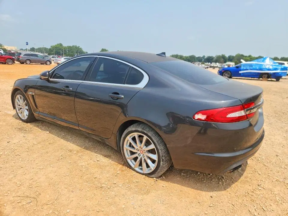 2015 JAGUAR XF VIN SAJWA0FS4FPU56181 фото 2