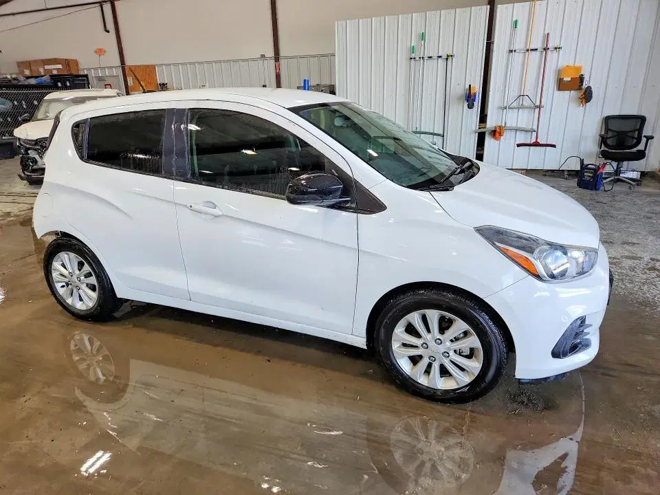2017 CHEVROLET SPARK VIN KL8CB6SA6HC735987 фото 4