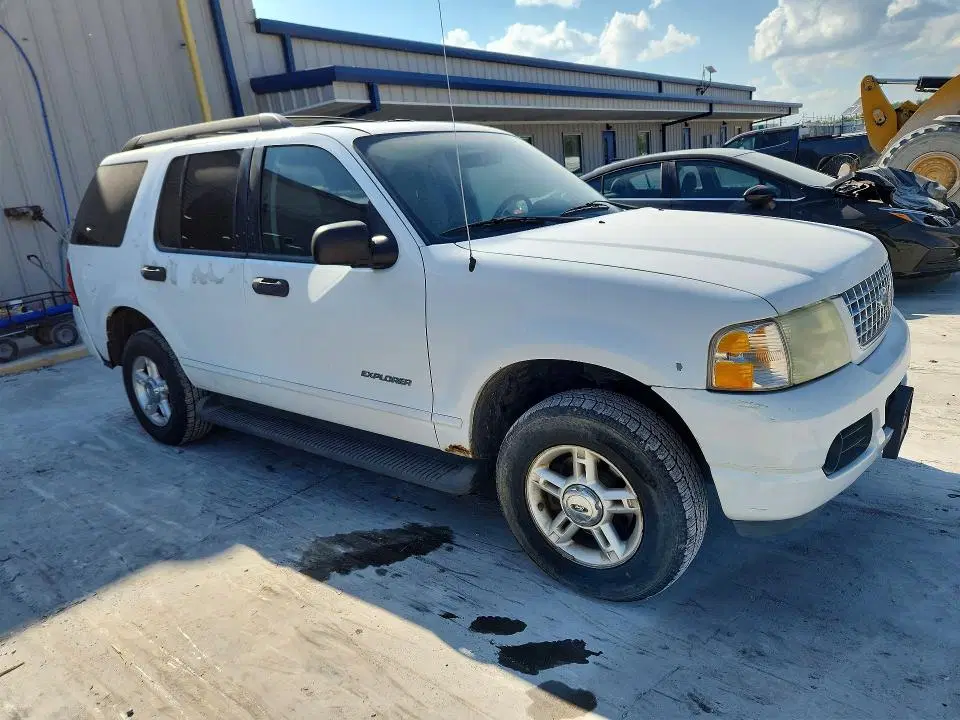 2005 FORD EXPLORER VIN 1FMZU73E05ZA17696 фото 4