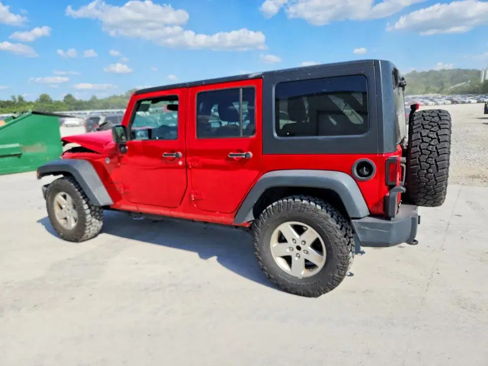 2018 JEEP WRANGLER UNLIMITED VIN 1C4BJWDG6JL807400 фото 2