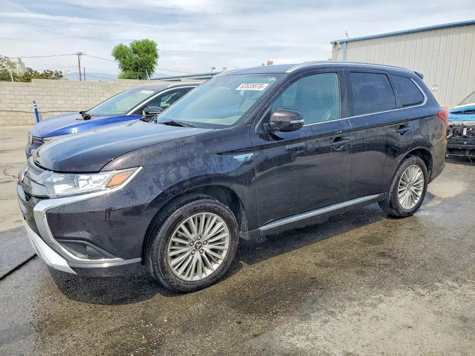 JA4J2VA76NZ029121 — 2022 Mitsubishi Outlander, Мелкие вмятины и царапины (Minor Dent/Scratches), фото до ремонта
