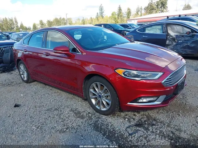 3FA6P0HD6HR366981 — 2017 Ford Fusion SE, Задняя часть, фото до ремонта