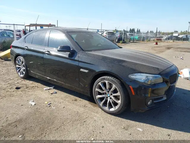 WBA5A5C56GD529945 — 2016 BMW 5 Series 528I, Естественный износ, фото до ремонта