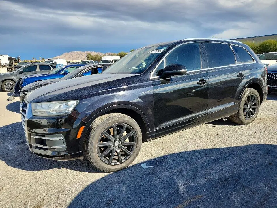 WA1LAAF79HD000453 — 2017 Audi Q7, Мелкие вмятины и царапины (Minor Dent/Scratches), фото до ремонта