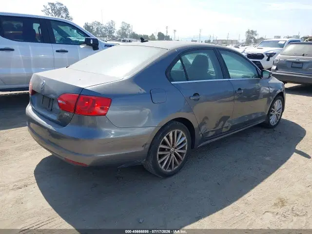 2014 Volkswagen Jetta 1.8t Sel VIN 3VWL17AJ4EM387437 фото 4