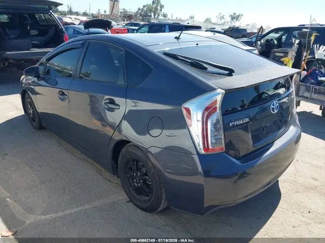 2014 Toyota Prius Two VIN JTDKN3DU6E1744499 фото 3