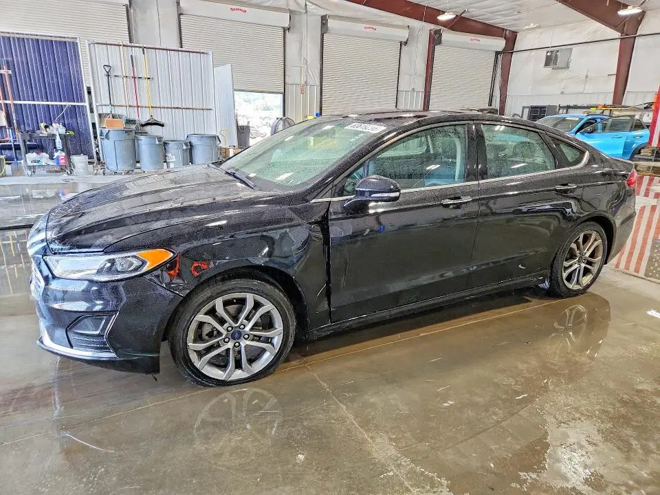 3FA6P0CD9LR205704 — 2020 Ford Fusion, Боковая часть, фото до ремонта
