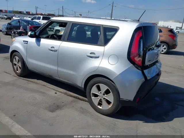 2015 KIA Soul VIN KNDJN2A25F7760376 фото 3