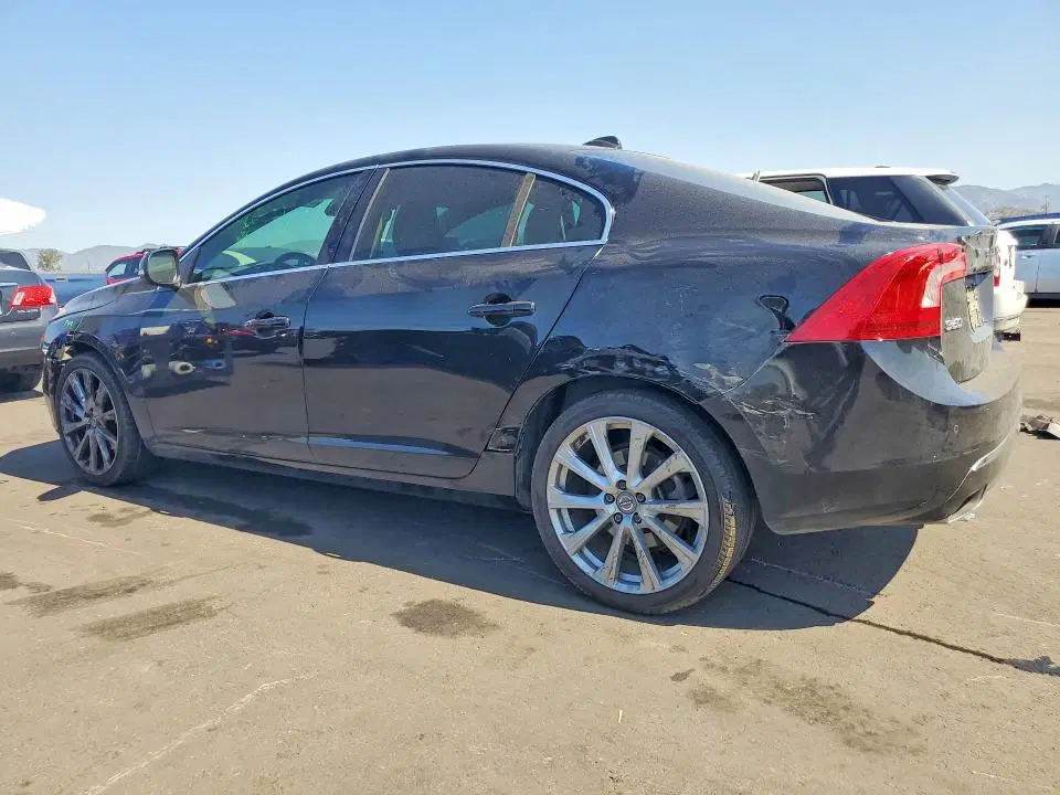 2018 Volvo S60 VIN LYV402HM9JB174478 фото 2