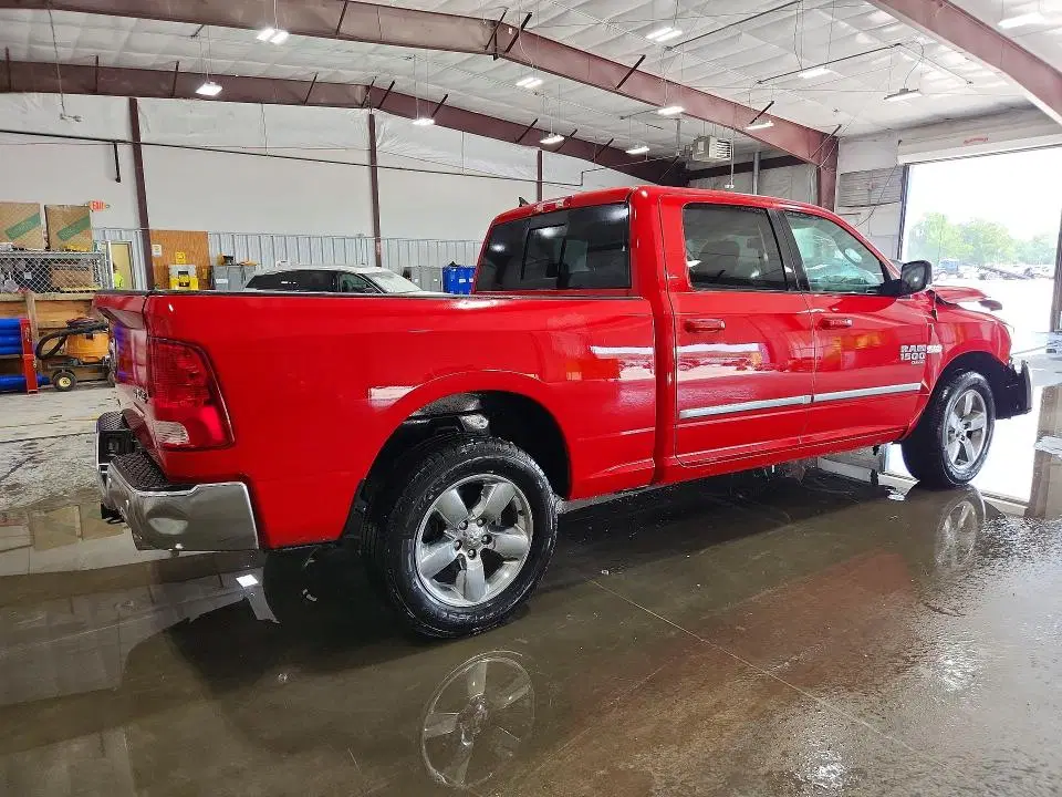 2019 RAM 1500 CLASSIC VIN 1C6RR7TT2KS576313 фото 3
