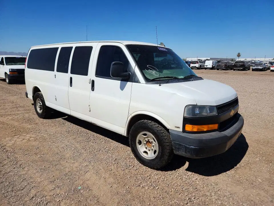 2020 Chevrolet EXPRESS G3500 VIN 1GAZGNFG6L1251407 фото 4
