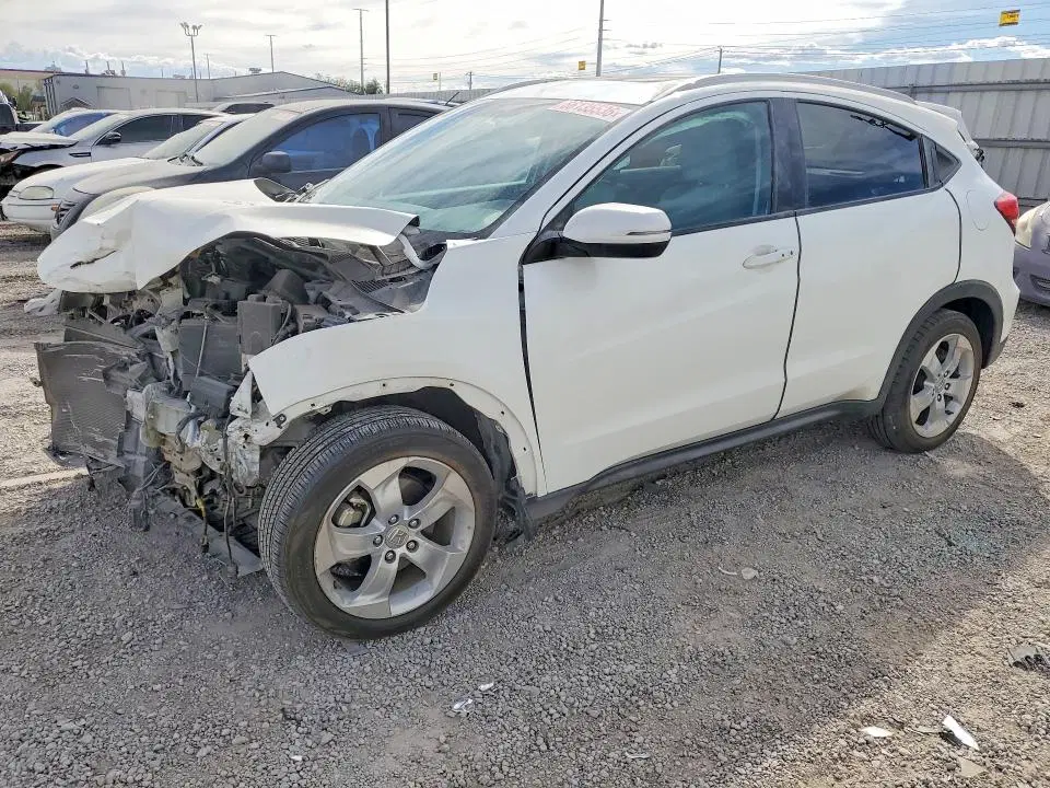 3CZRU5H73GM716595 — 2016 Honda HR-V, Передняя часть (Front End), фото до ремонта
