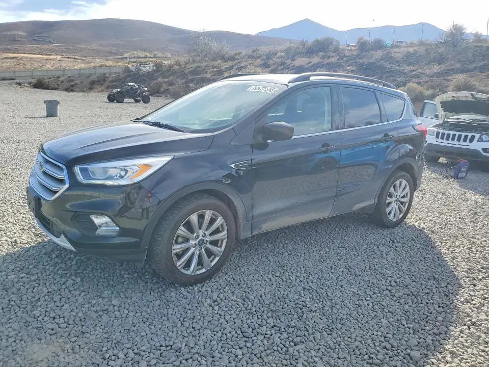 1FMCU9HD5KUC20836 — 2019 Ford Escape, Мелкие вмятины и царапины (Minor Dent/Scratches), фото до ремонта