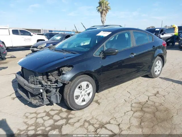 2017 KIA FORTE LX VIN 3KPFK4A70HE039360 фото 2