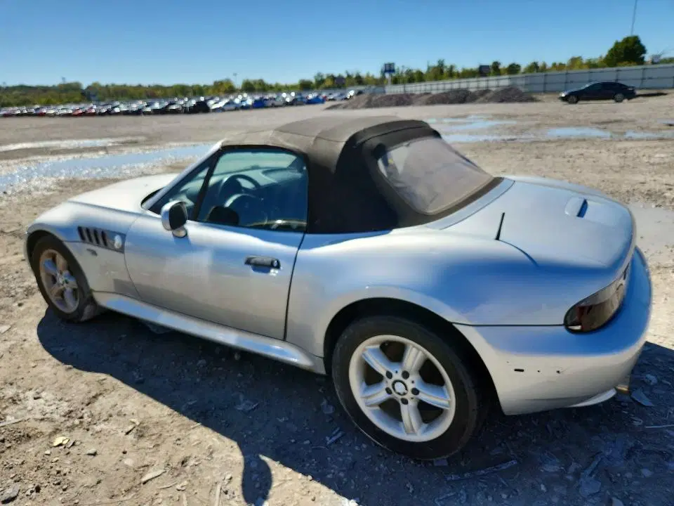 2000 BMW Z3 VIN 4USCH9344YLF85794 фото 2