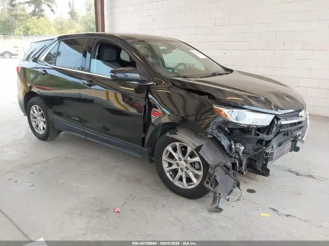 2GNAXJEV5J6346457 — 2018 Chevrolet Equinox LT, Передняя часть, фото до ремонта