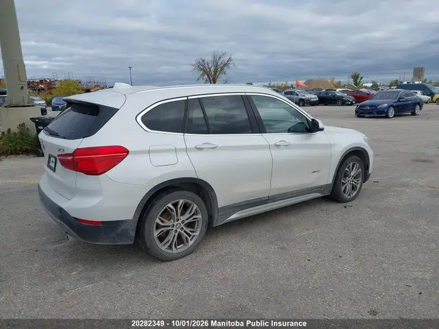 2017 BMW X1 Xdrive28i VIN WBXHT3C33H5F71570 фото 4