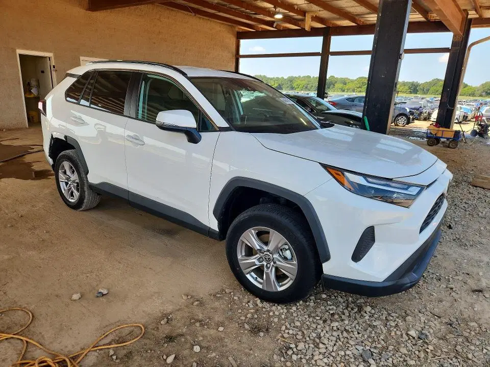 2023 TOYOTA RAV4 VIN 2T3W1RFV6PC237890 фото 4