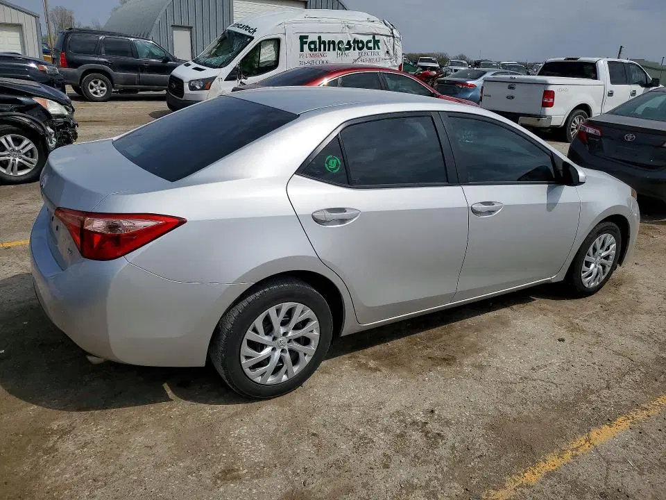 2019 TOYOTA COROLLA VIN 5YFBURHE0KP904893 фото 3