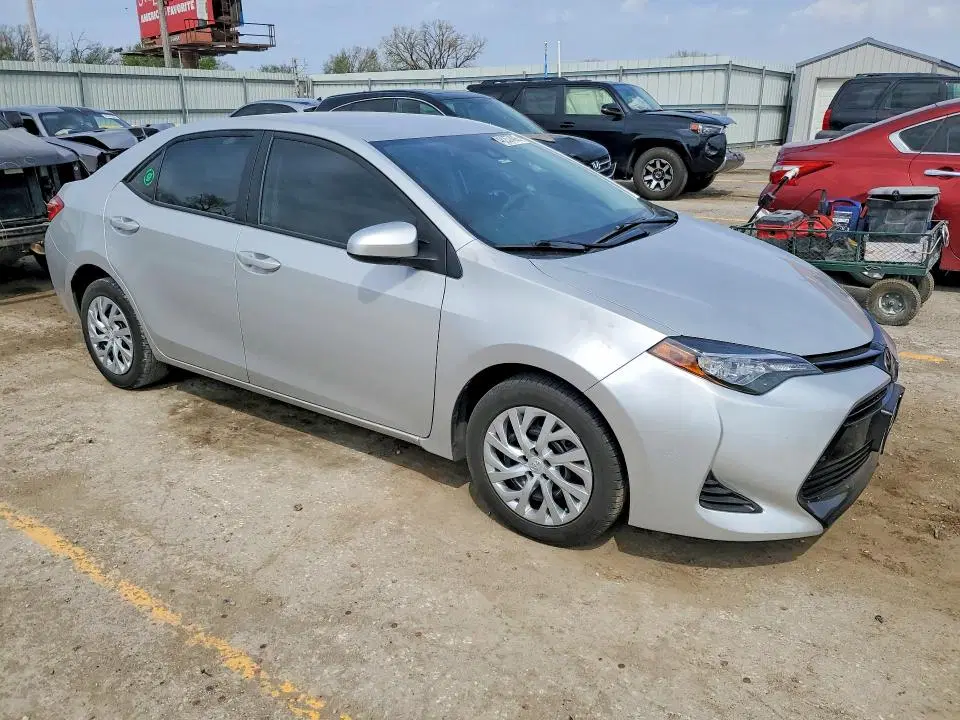 2019 TOYOTA COROLLA VIN 5YFBURHE0KP904893 фото 4