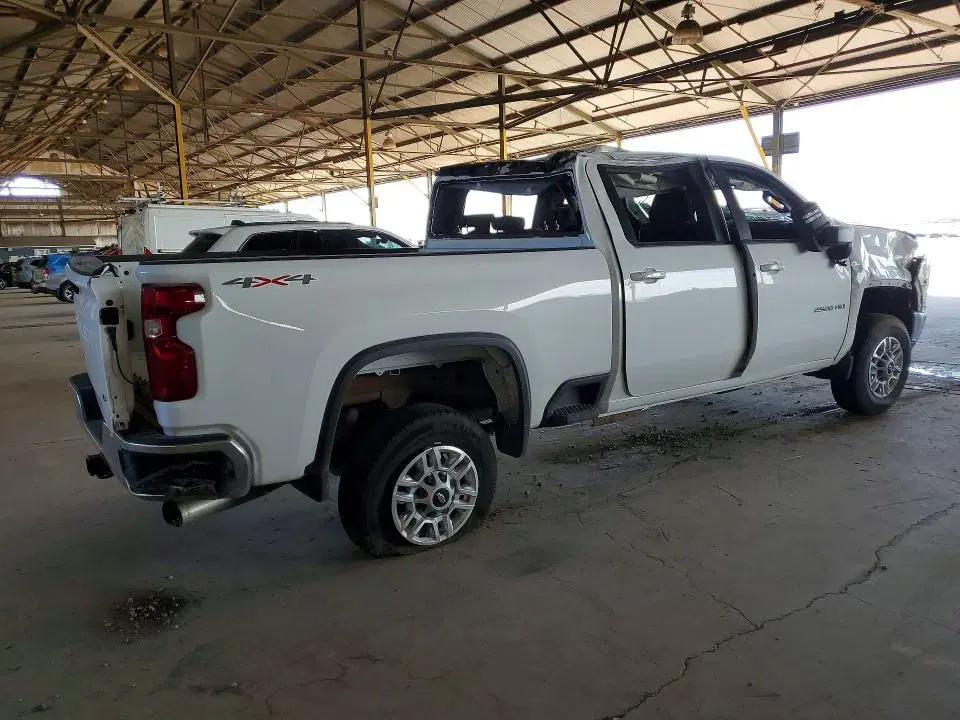 2025 Chevrolet Silverado VIN 2GC1KNEY1S1228168 фото 3