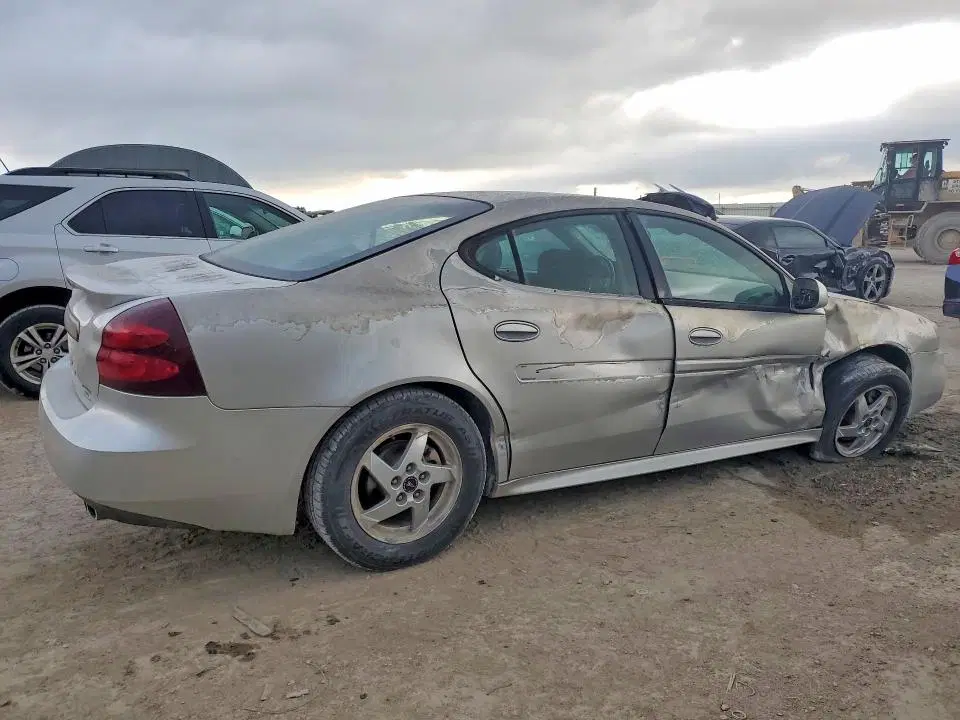 2004 PONTIAC GRAND PRIX VIN 2G2WS522341361544 фото 4