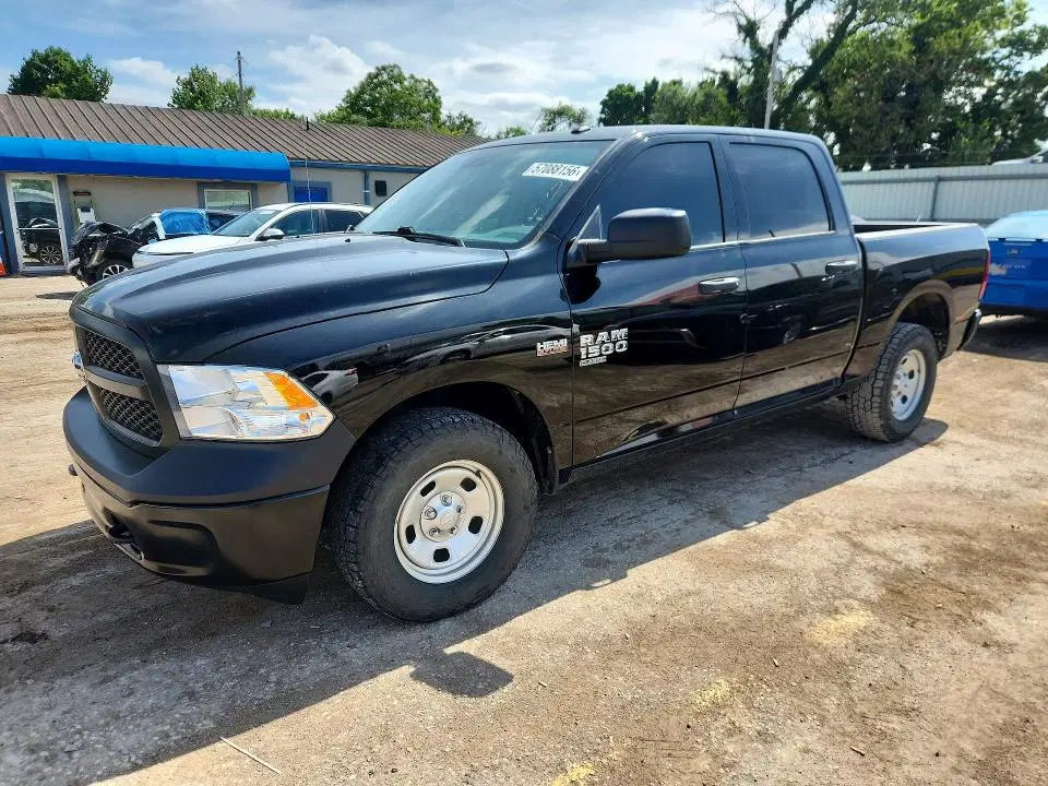3C6RR7KT4KG723286 — 2019 RAM 1500 Classic, Механические повреждения, фото до ремонта