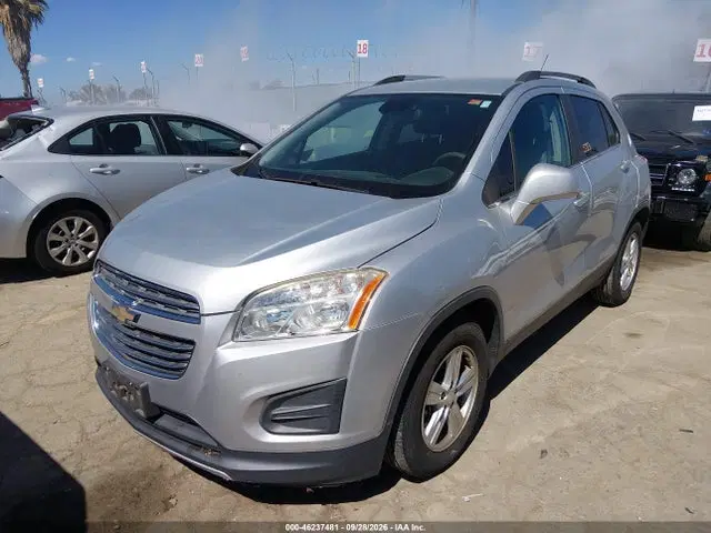2015 Chevrolet Trax Lt VIN 3GNCJLSB0FL231817 фото 2