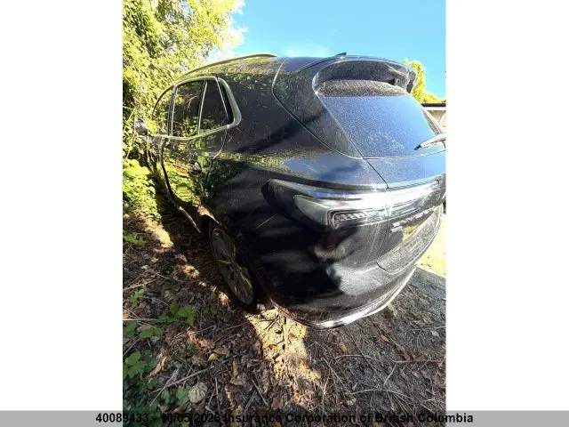 2023 Buick Envision Avenir VIN LRBFZSR42PD086625 фото 3