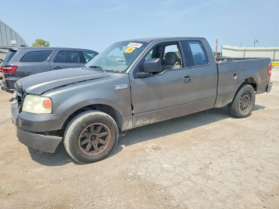 1FTRX12W94NC11152 — 2004 Ford F150, Передняя часть, фото до ремонта