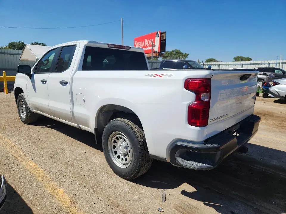 2025 CHEVROLET SILVERADO VIN 1GCRKAED9SZ174862 фото 2