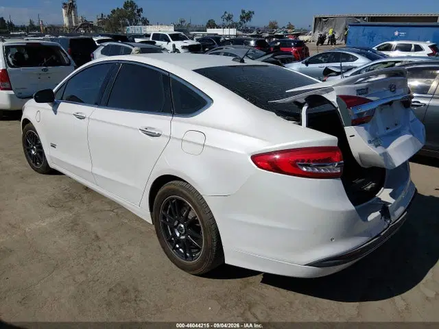 2018 Ford Fusion Energi Platinum/titanium VIN 3FA6P0SU9JR186943 фото 3