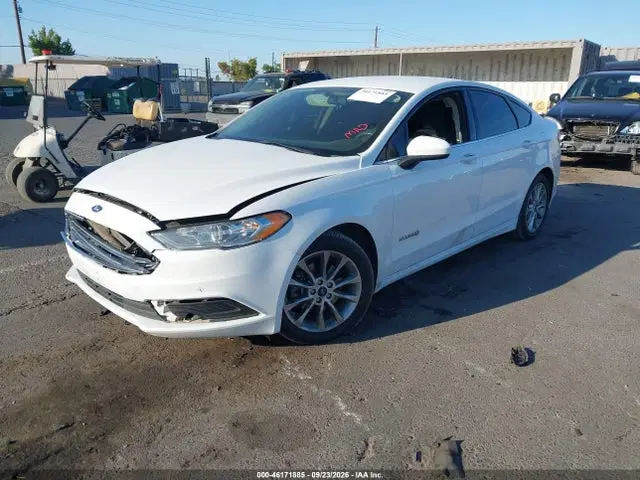 2017 Ford Fusion Hybrid Se VIN 3FA6P0LU7HR385403 фото 2