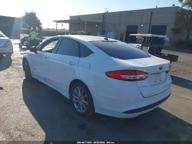 2017 Ford Fusion Hybrid Se VIN 3FA6P0LU7HR385403 фото 3