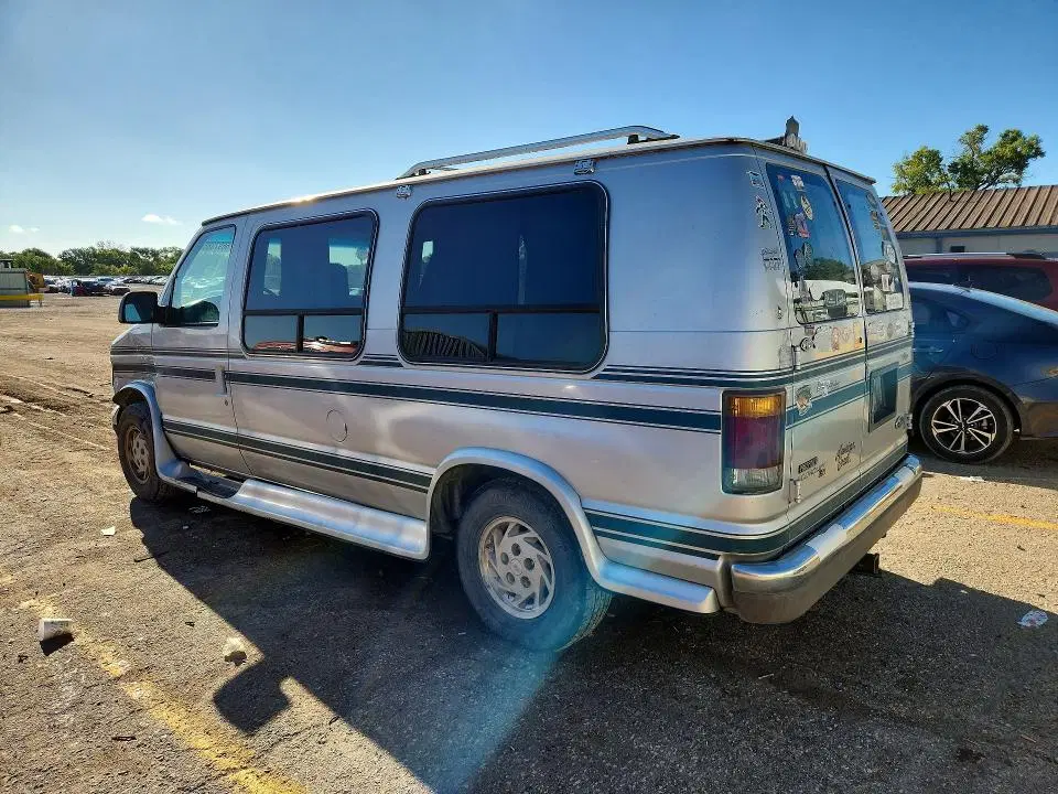 1993 FORD ECONOLINE VIN 1FDEE14N0PHA63030 фото 2