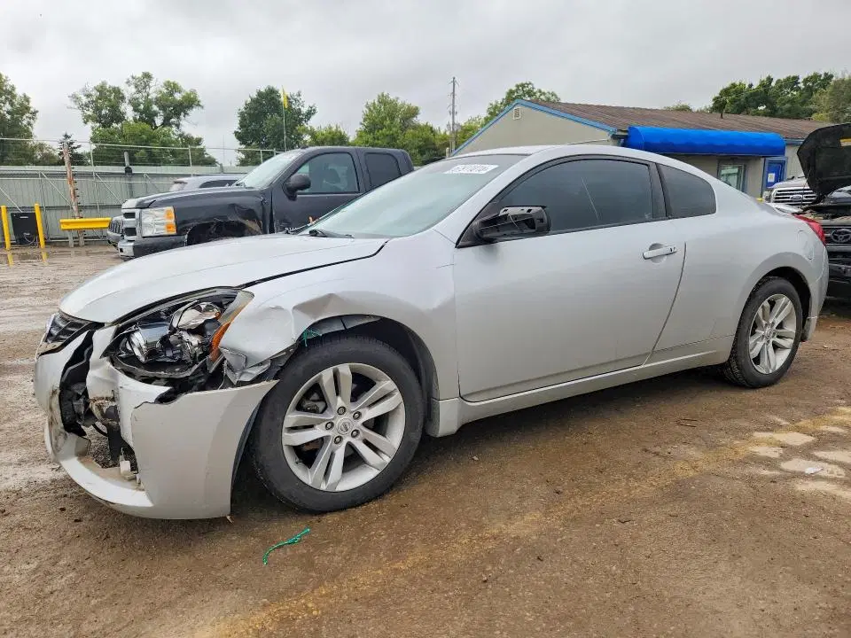 1N4AL2EP8CC259535 — 2012 Nissan Altima, Боковая часть, фото до ремонта