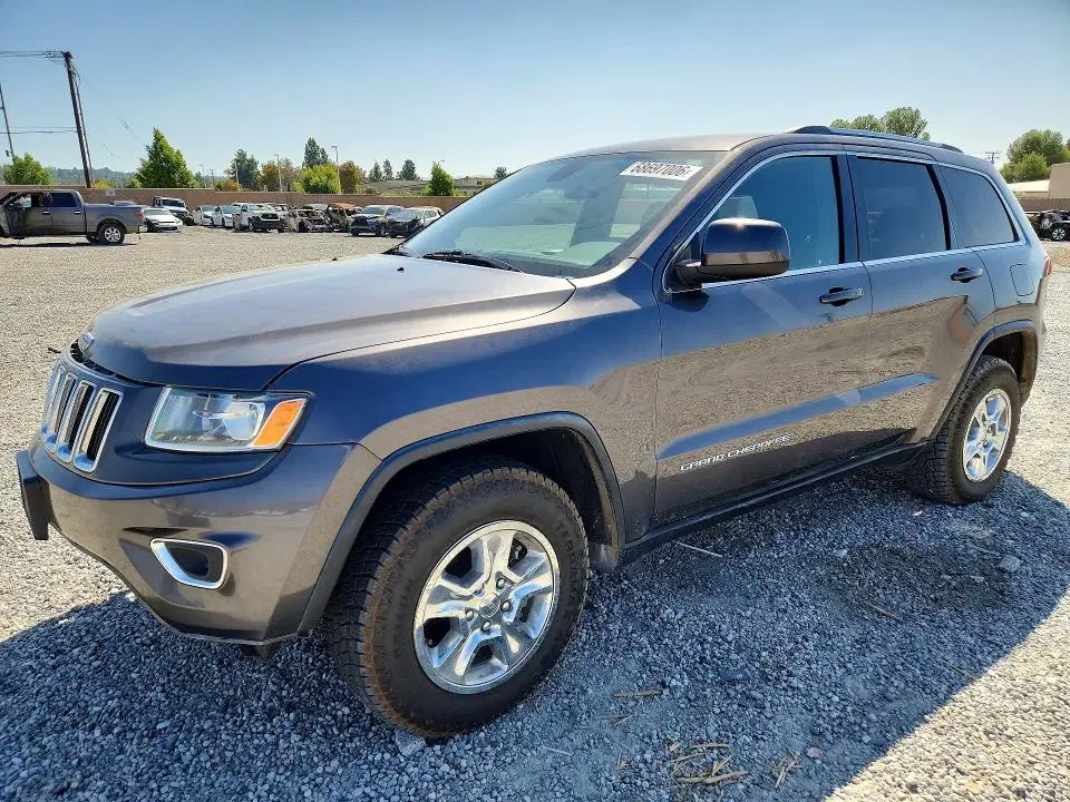 1C4RJEAG2FC740007 — 2015 Jeep Grand Cherokee, передняя часть, фото до ремонта