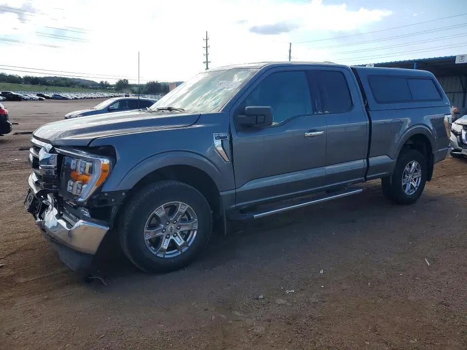 1FTFX1E55NKE14256 — 2022 Ford F150, Передняя часть, фото до ремонта