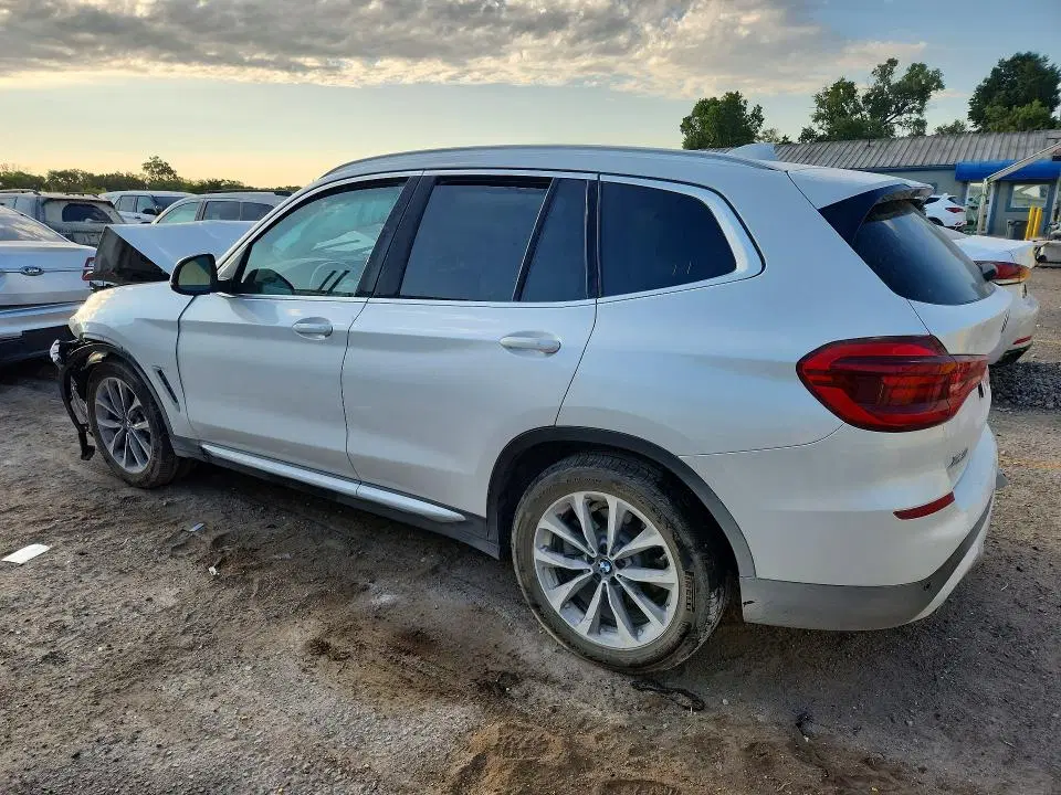 2019 BMW X3 VIN 5UXTR9C53KLP96807 фото 2
