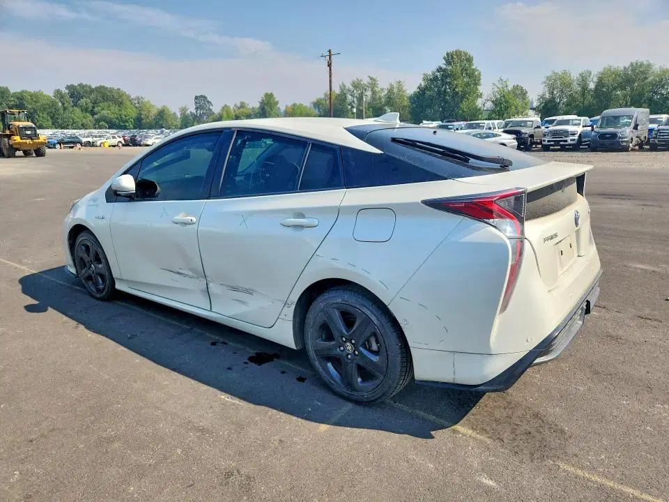 2017 Toyota Prius VIN JTDKARFU5H3537901 фото 2